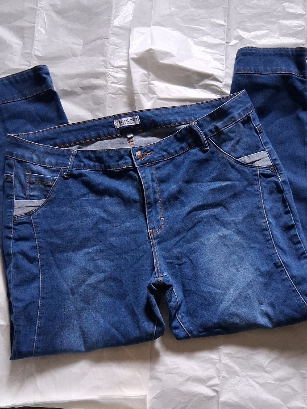 Women’s Boot Cut Jeans in Dark Blue